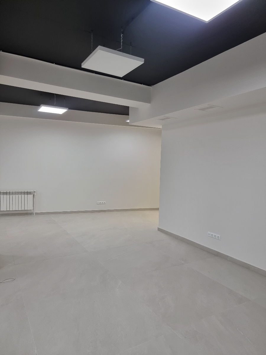 Spațiu comercial pentru chirie, 130 m2, Old Town Residence foto 3