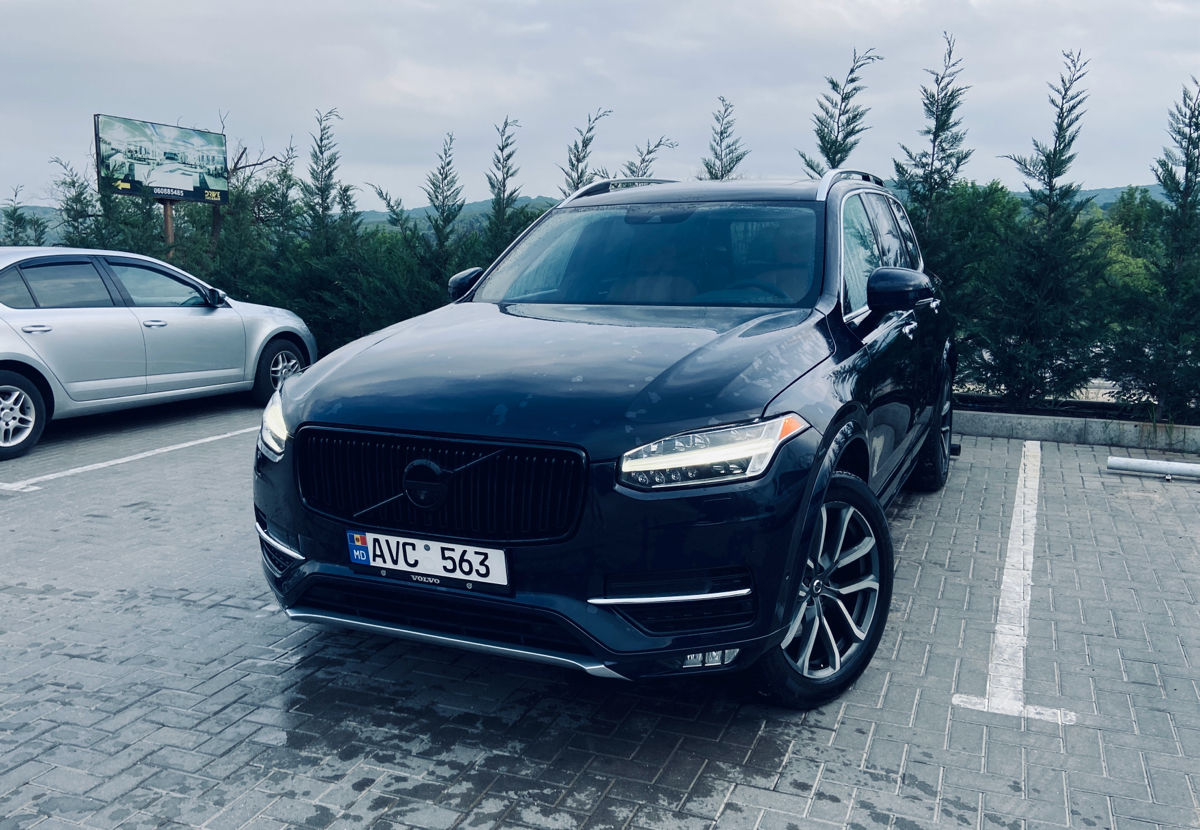 VolvoXC90