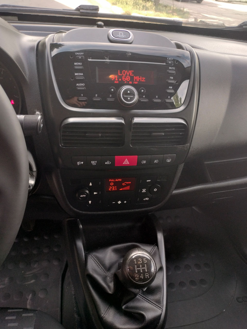 Opel Combo фото 6