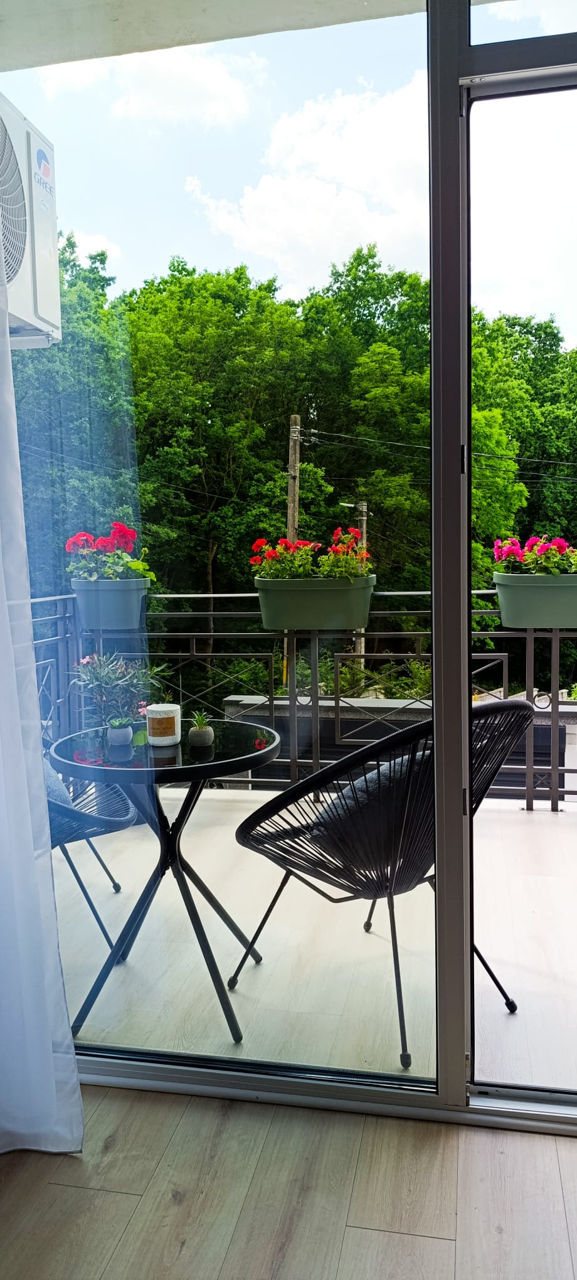 Casa tip Townhouse cu reparatie noua , Durlesti, marginea padurii! foto 19