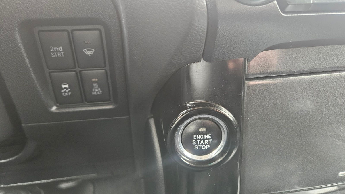 Toyota Land Cruiser Prado фото 13