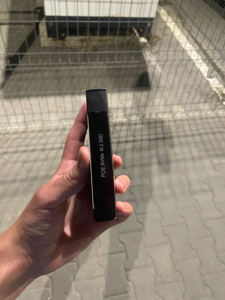 NVMe M.2 SSD 4TB фото 1