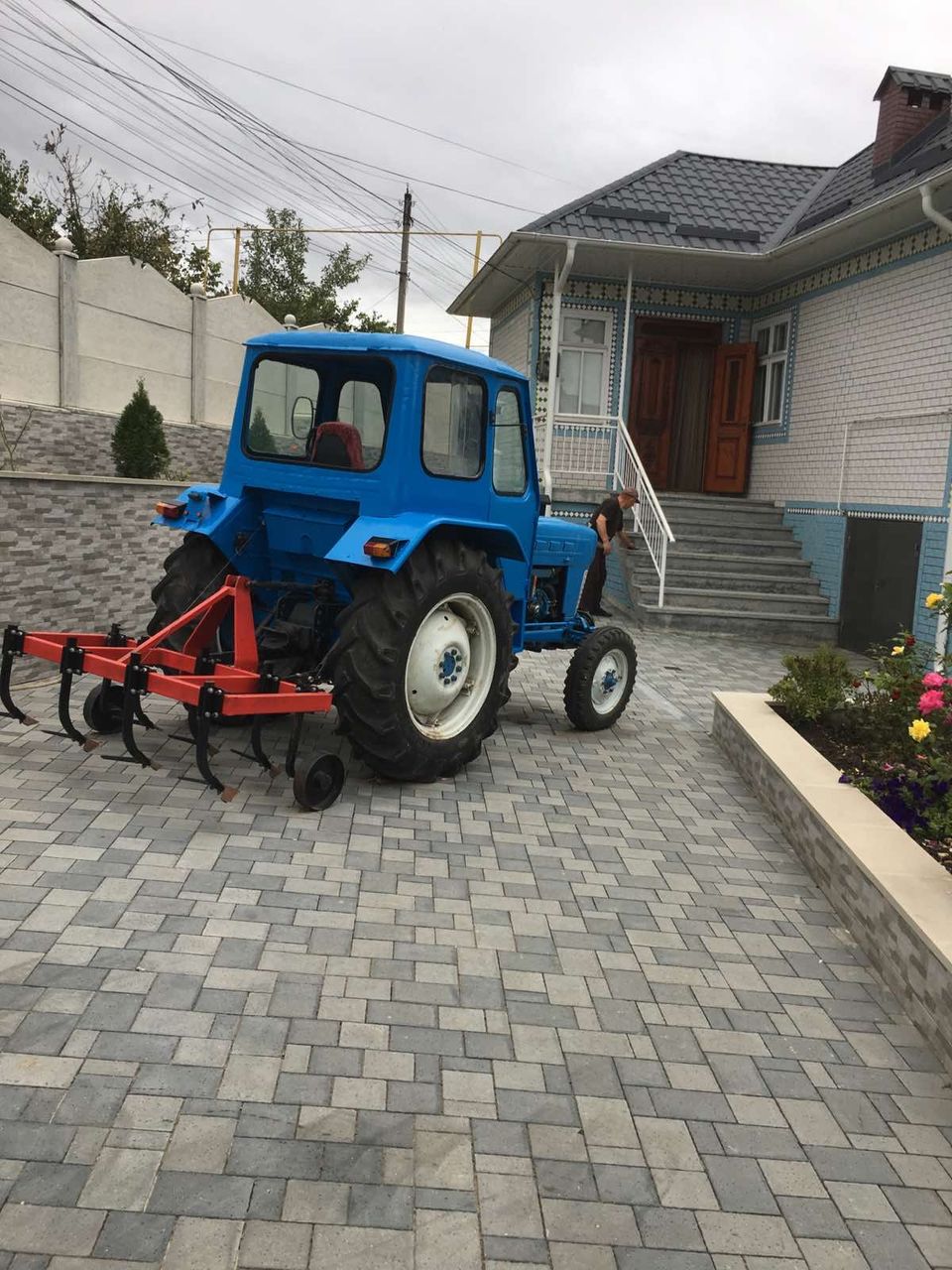 Tractor Ford-3000 Ltd foto 0