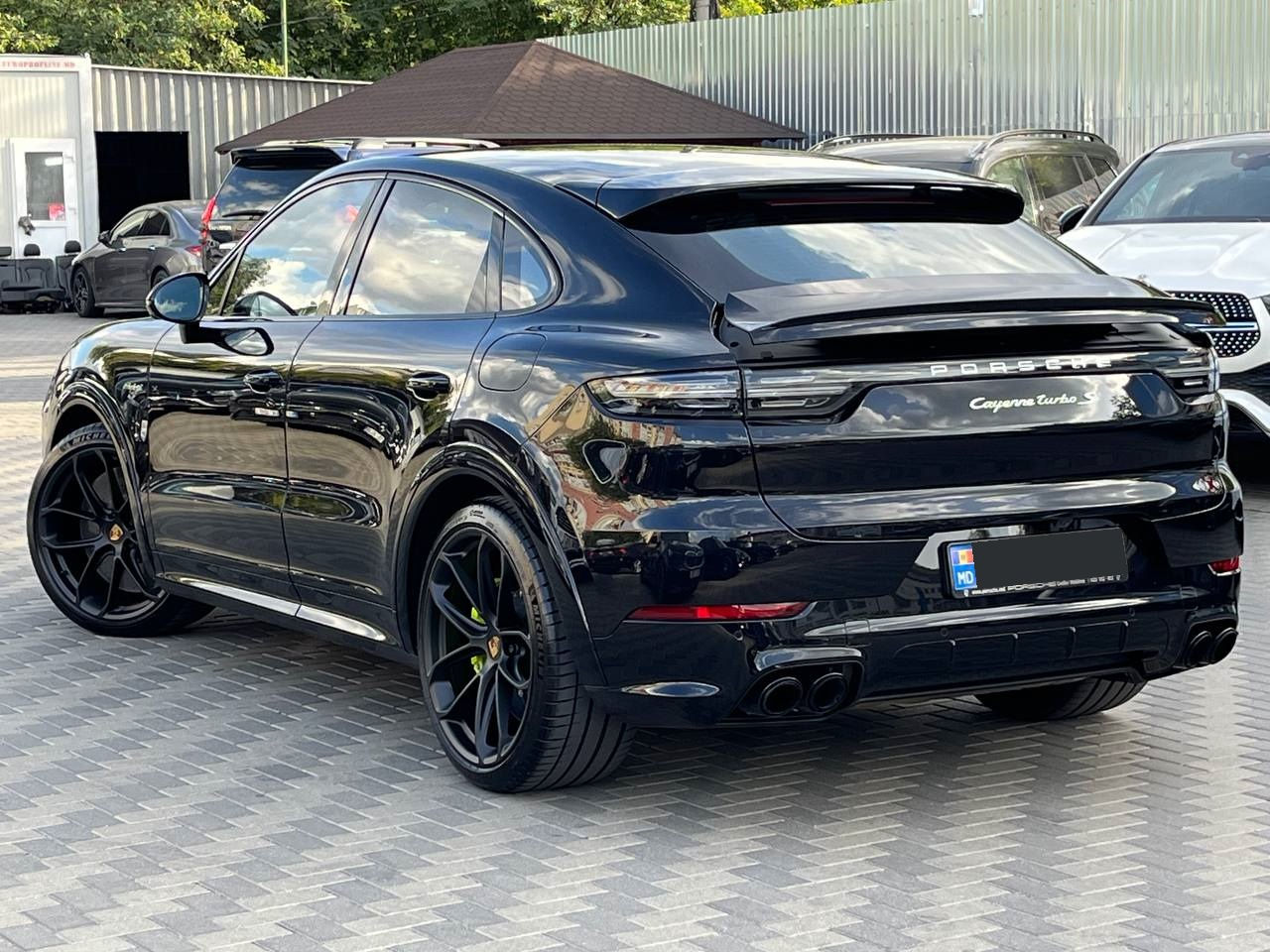 Porsche Cayenne Coupe foto 2
