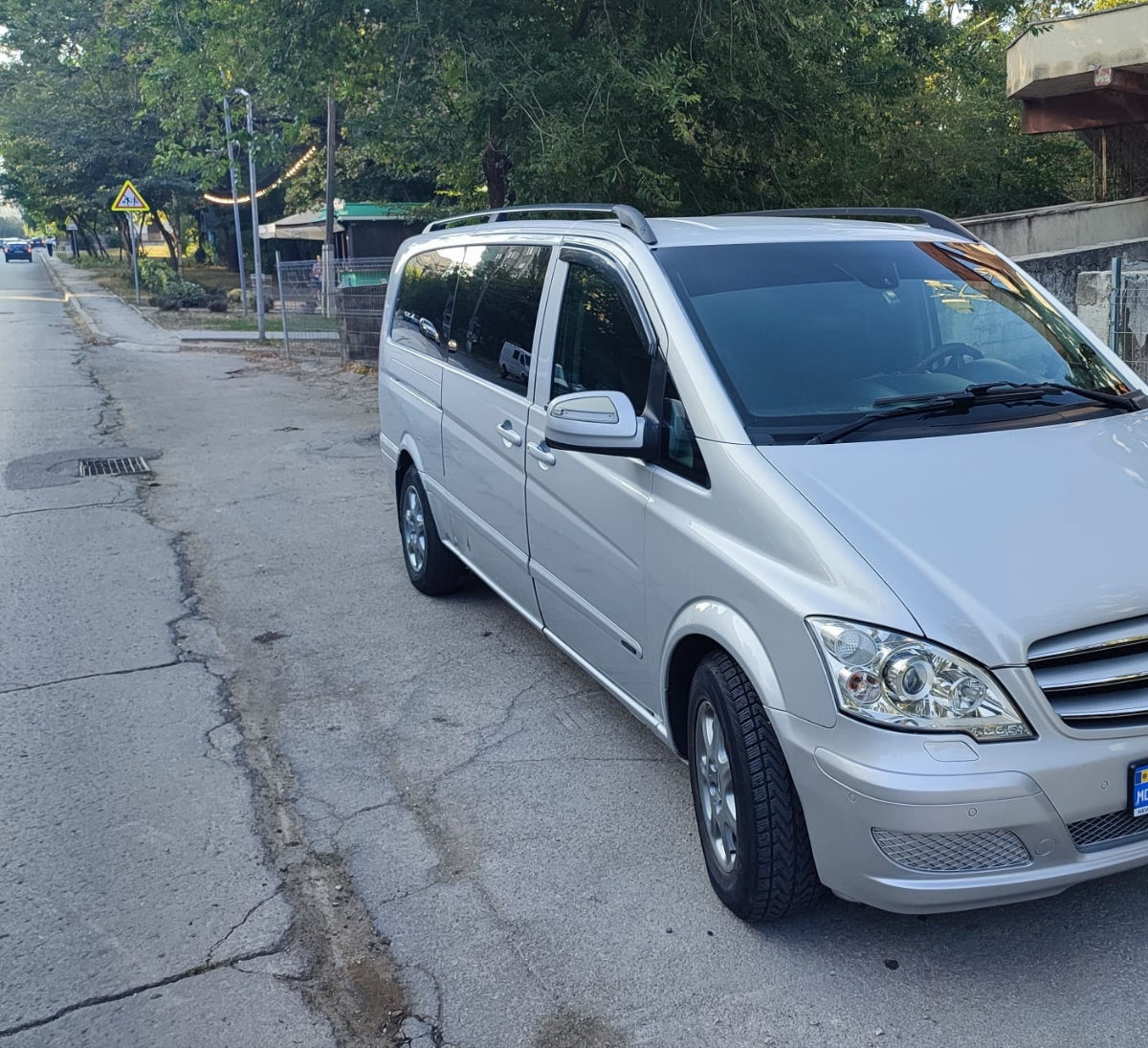 La Comanda.Microbus 21 Minivan - 8 lucuri foto 4