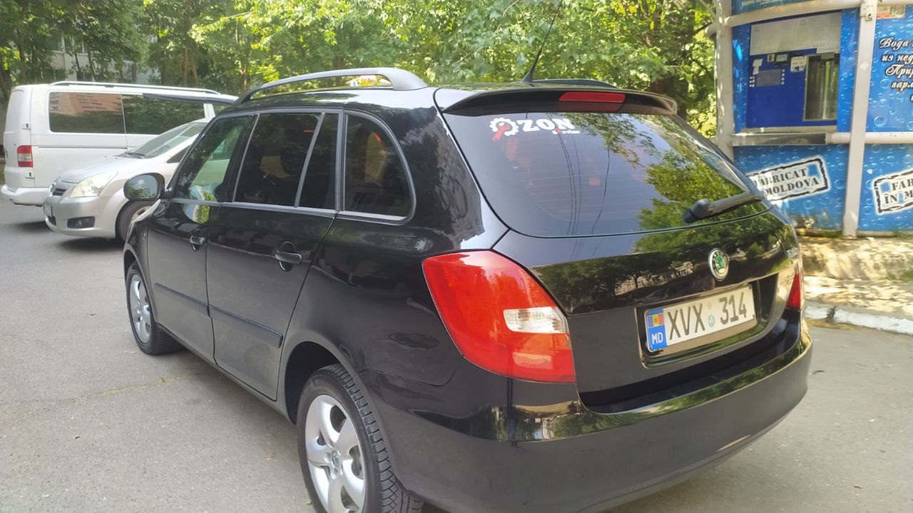 Skoda Fabia фото 6