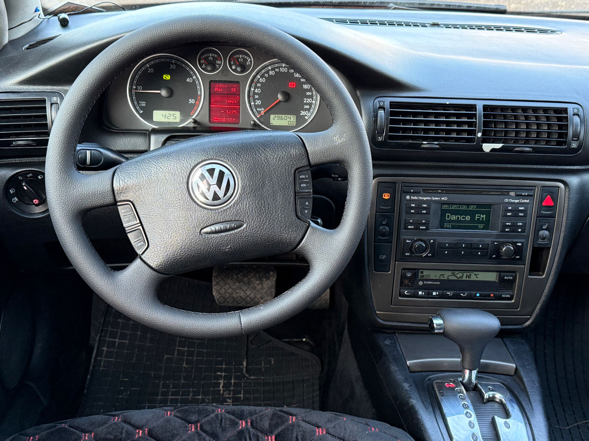 Volkswagen Passat foto 7