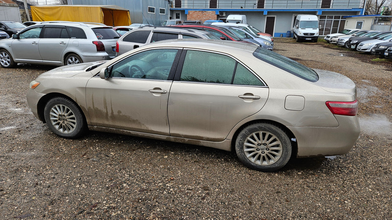 Toyota Camry foto 3