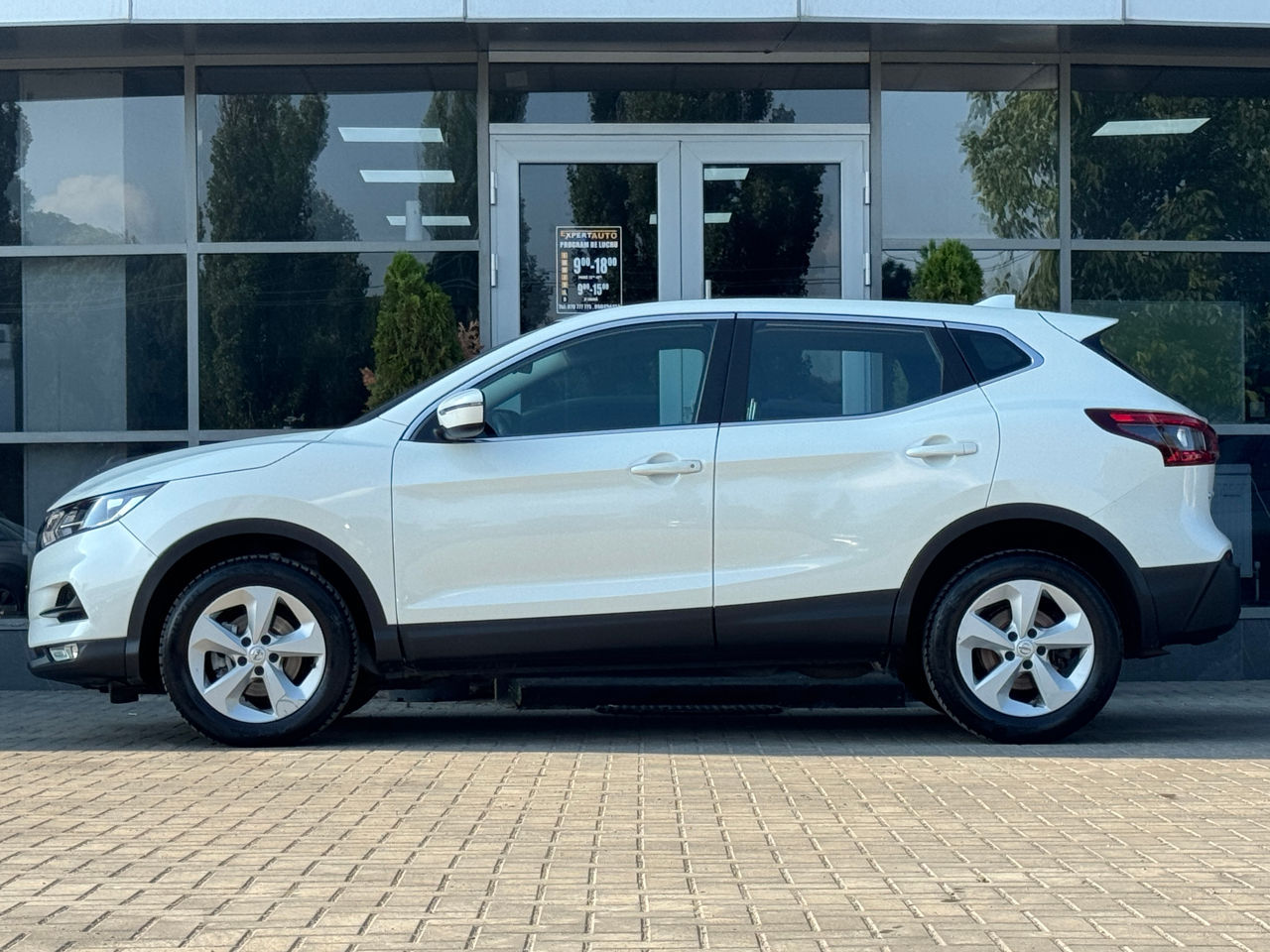 Nissan Qashqai — fotografia 4