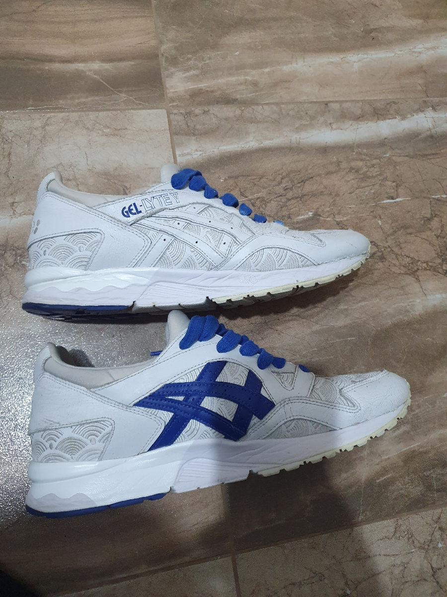 Asics foto 0