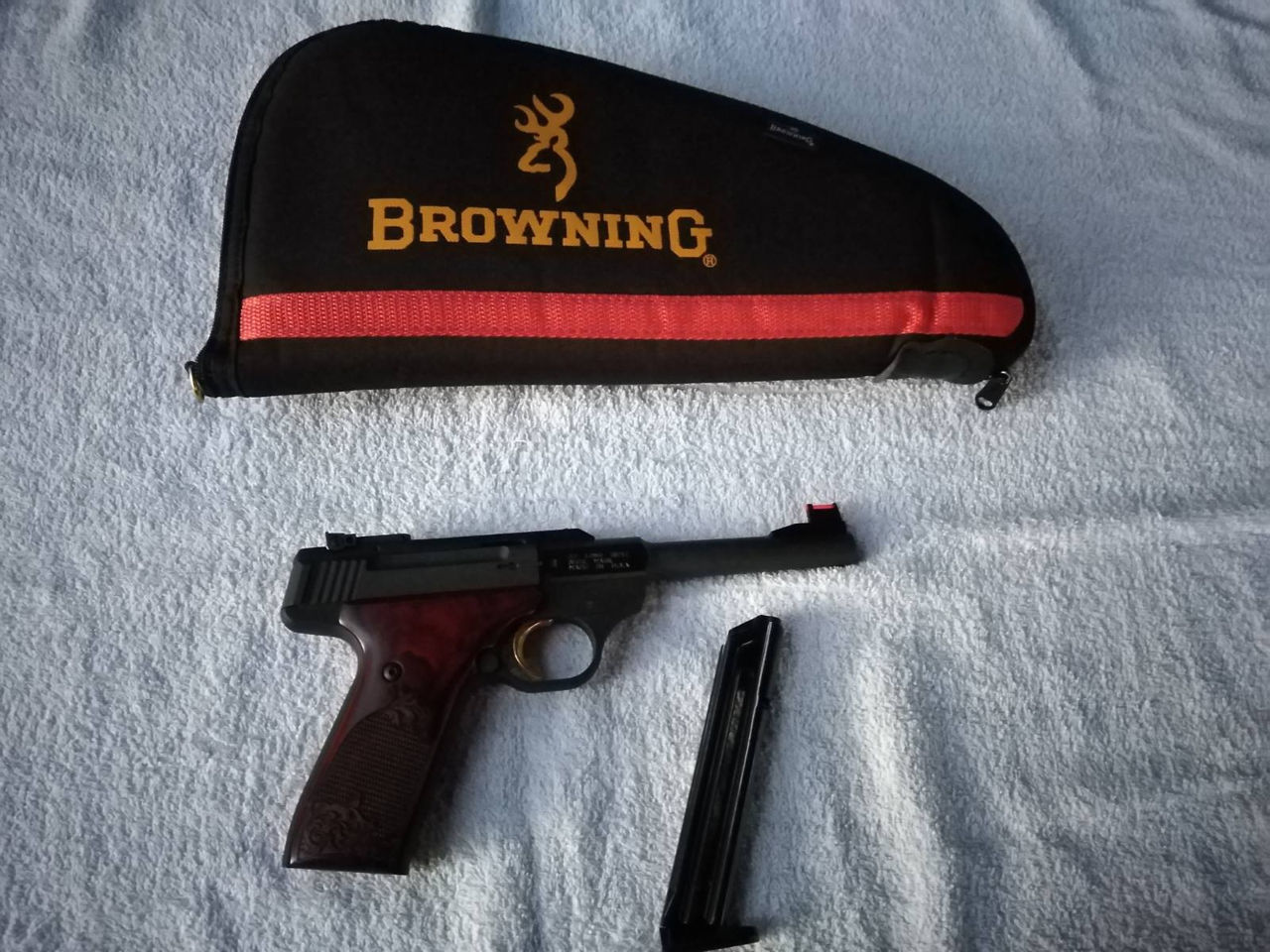 Vind arma model Browning cal. 22 foto 0