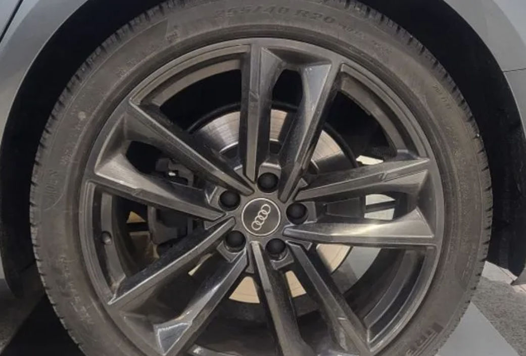 Audi A7 фото 2
