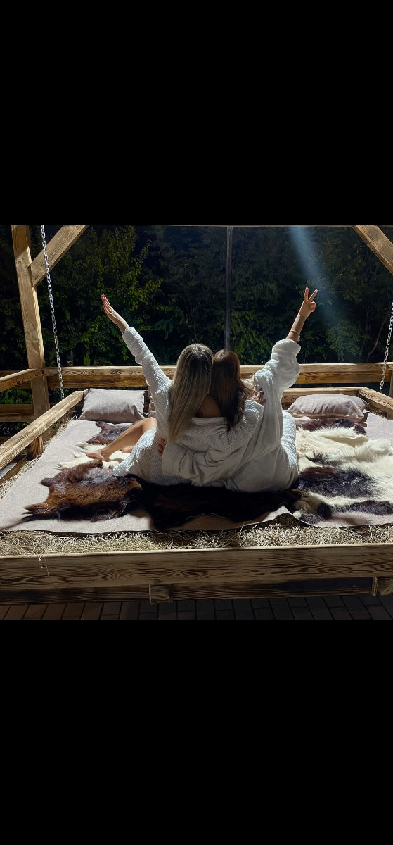 Inchiriere Vila cu piscina sauna si ciubar fierbinte In Balti foto 17