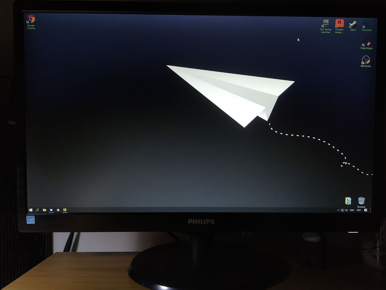 Монитор Philips 223v5l
