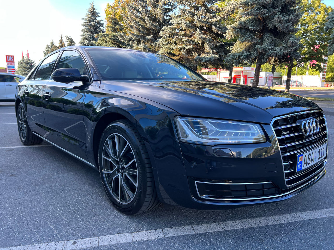 Audi A8