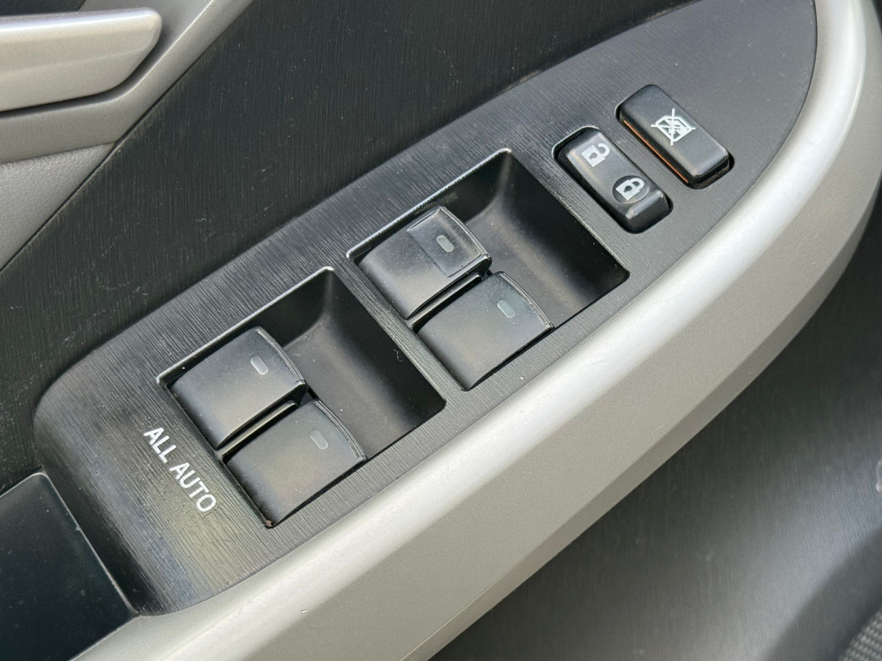 Toyota Prius foto 7