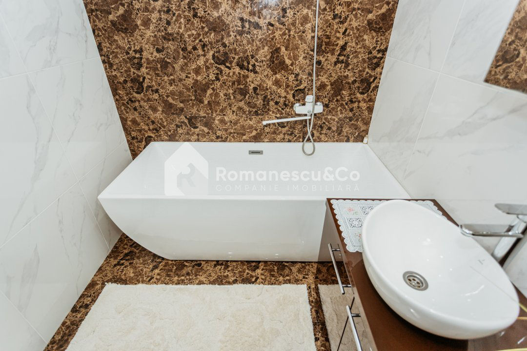 Apartament cu 2 camere, 67 m², Centru, Chișinău foto 14