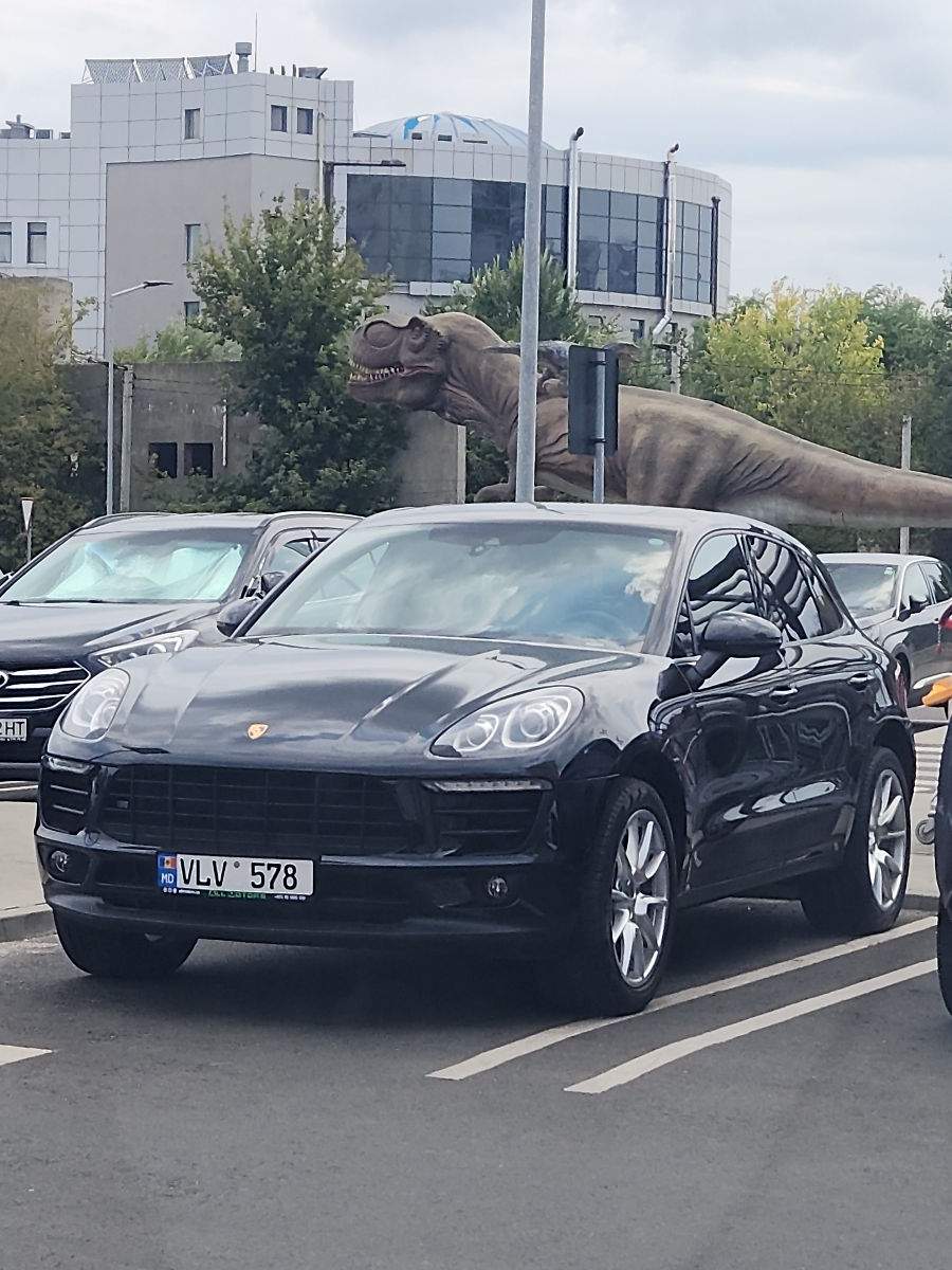 Porsche Macan foto 0