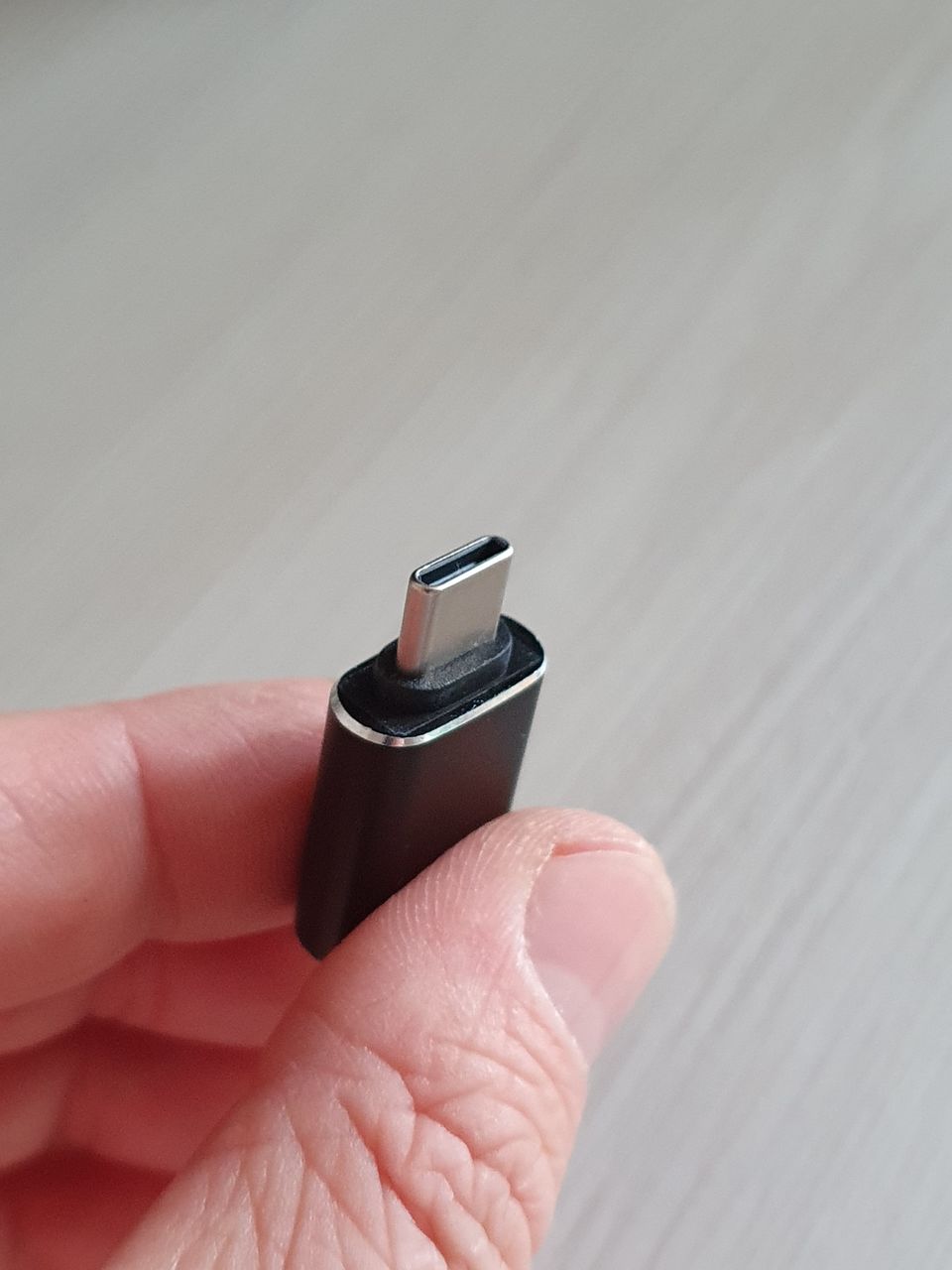 Adaptor Type C Male To USB Female