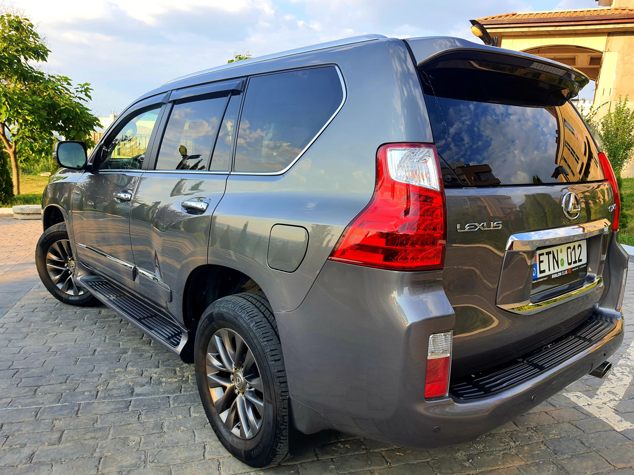Lexus GX Series foto 2