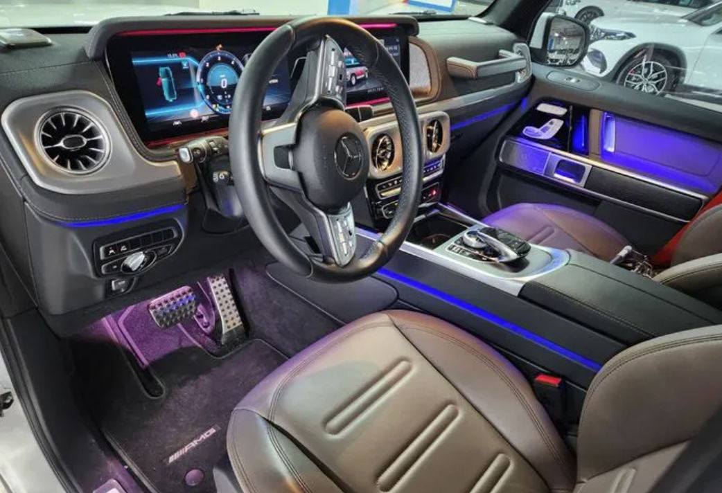 Mercedes G-Class foto 2