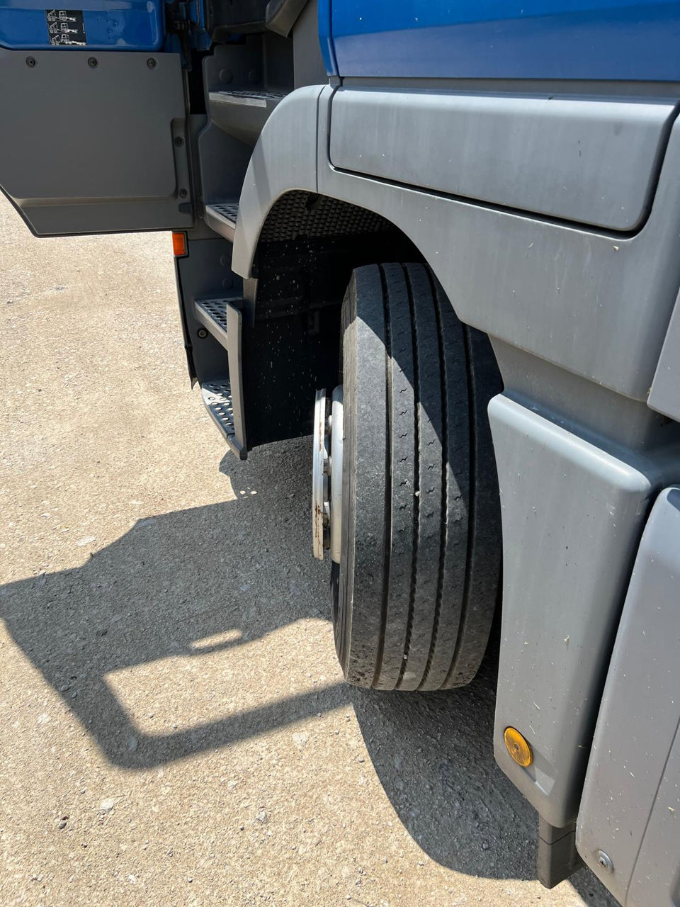 Mercedes Actros 1846 LS фото 6