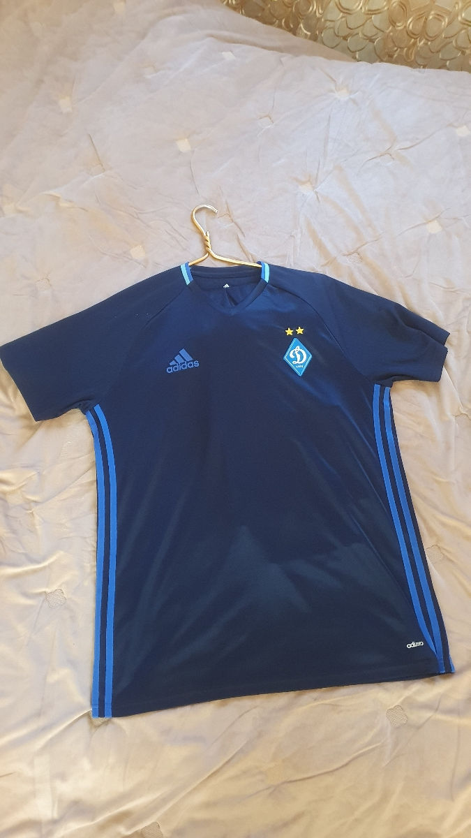 Uniformă de fotbal:"Dinamo kiev"  foto 0