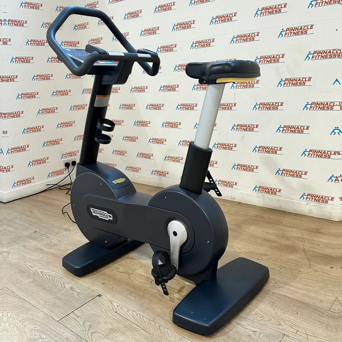 Bicicleta fitness Technogym foto 1