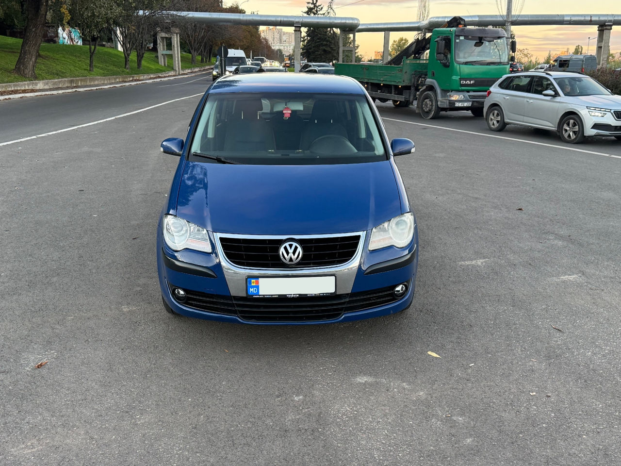 Volkswagen Touran фото 1