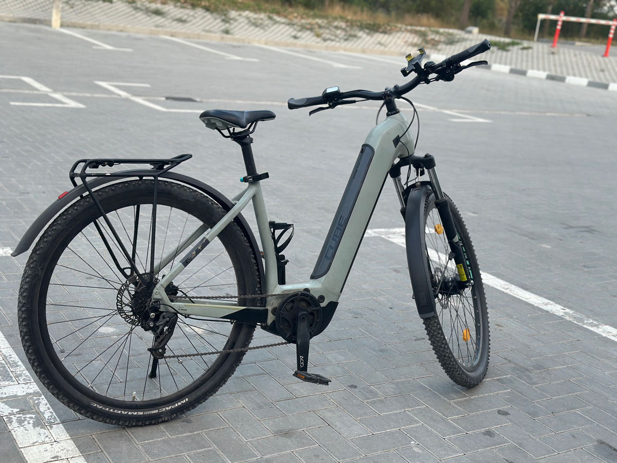 Продам в хорошем состоянии велик пробег 4000 км