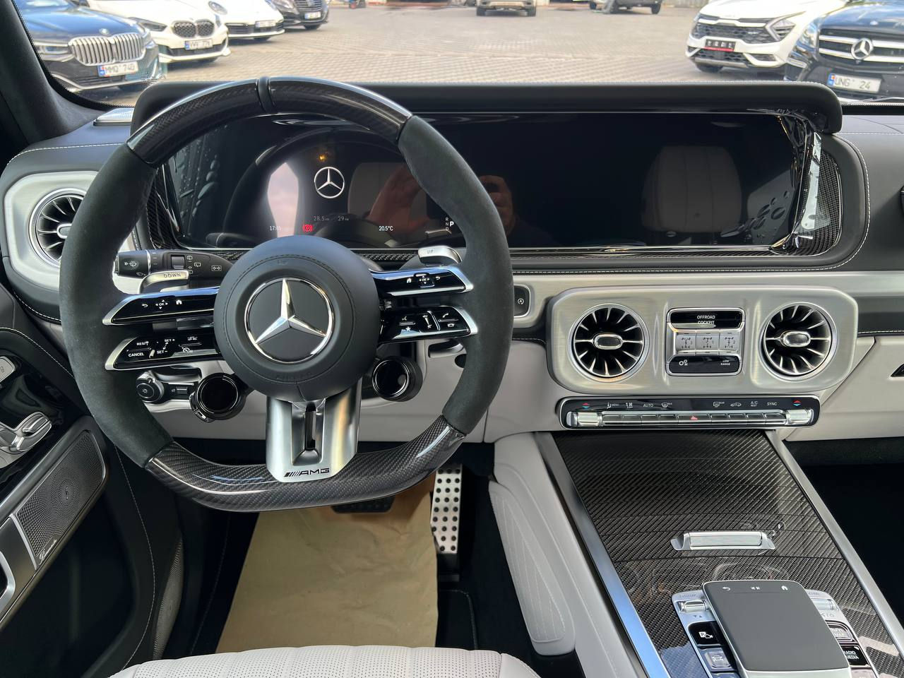 Mercedes G-Class foto 10