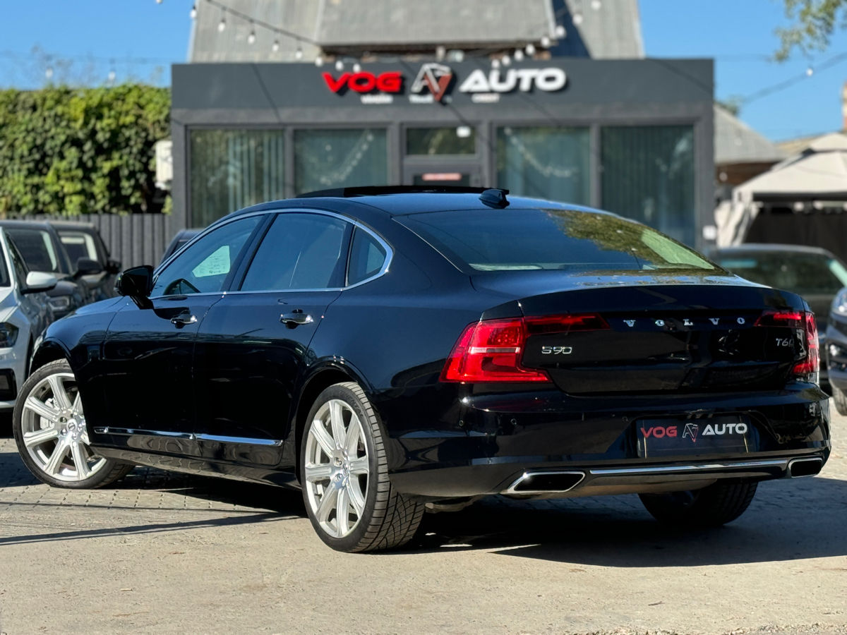 Volvo S90 фото 4