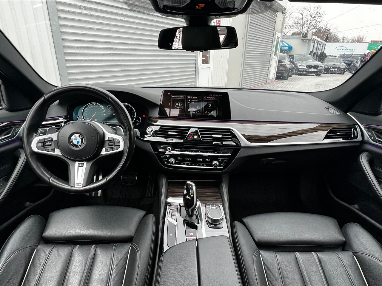 BMW 5 Series foto 11