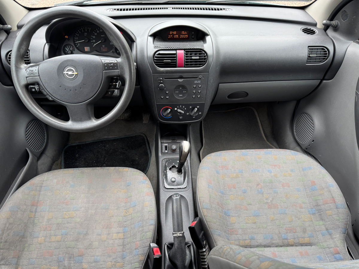 Opel Corsa фото 6
