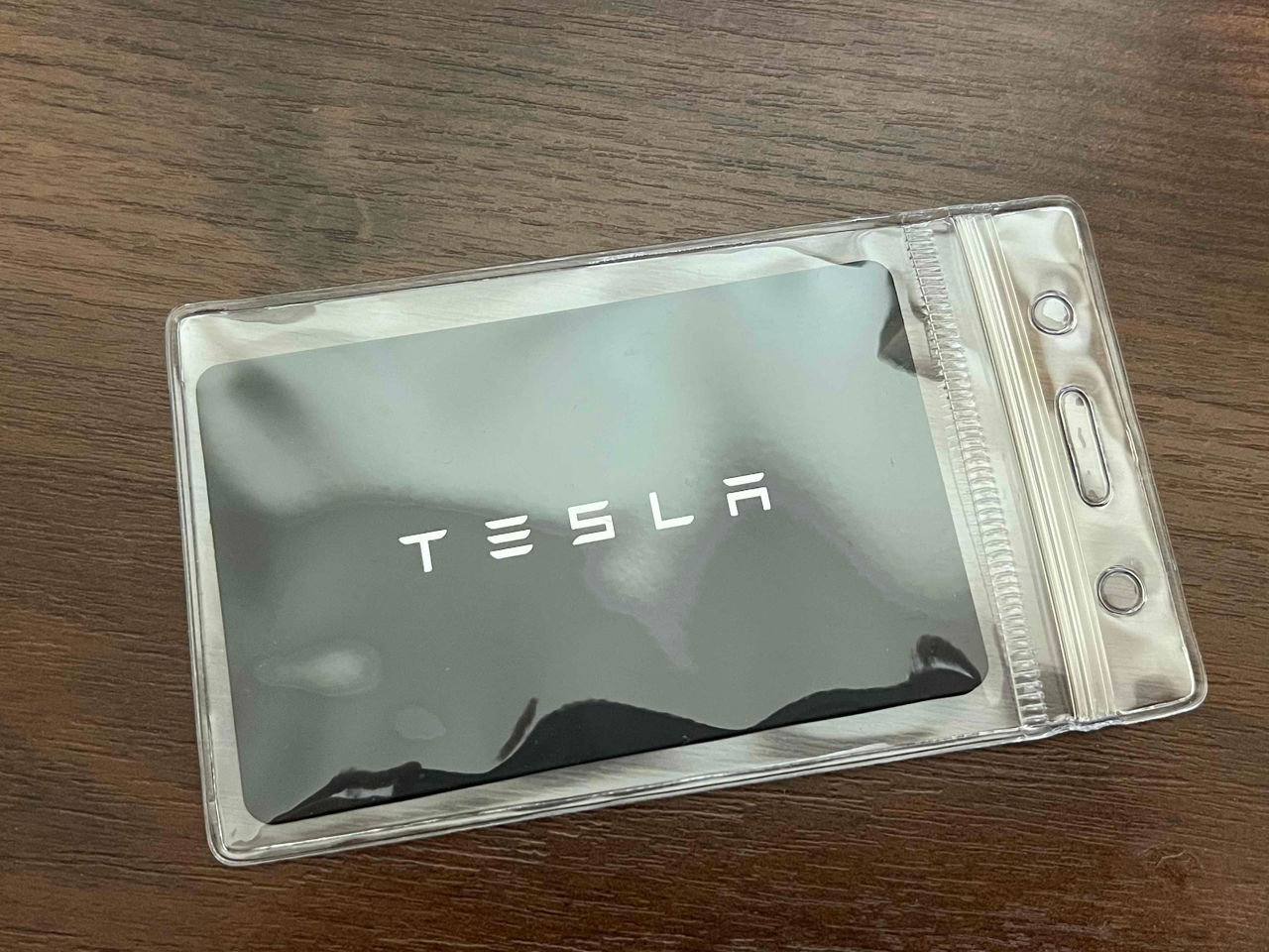 Ключ карта Tesla Model 3/Y/S/X фото 0