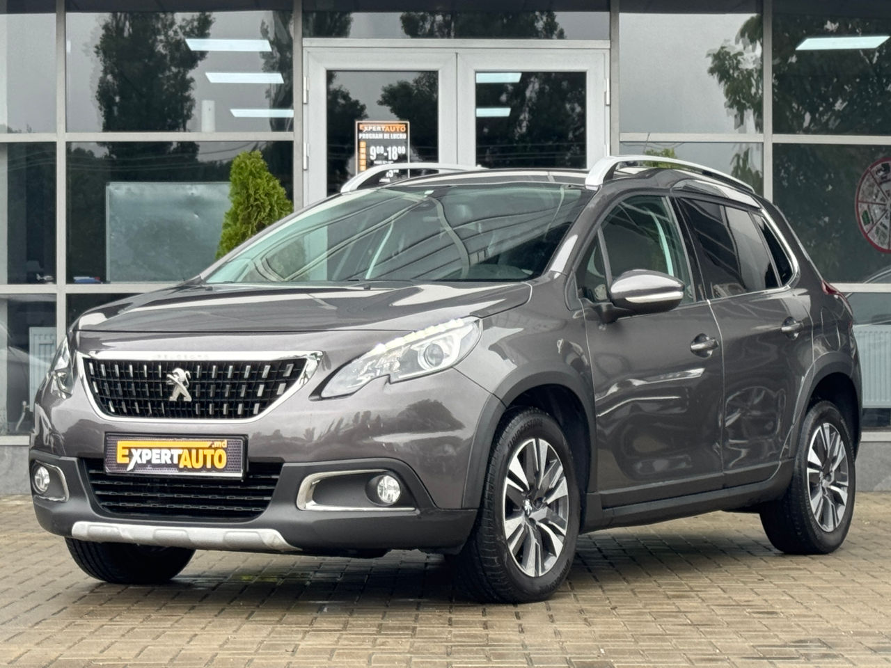 Peugeot 2008 — fotografia principală