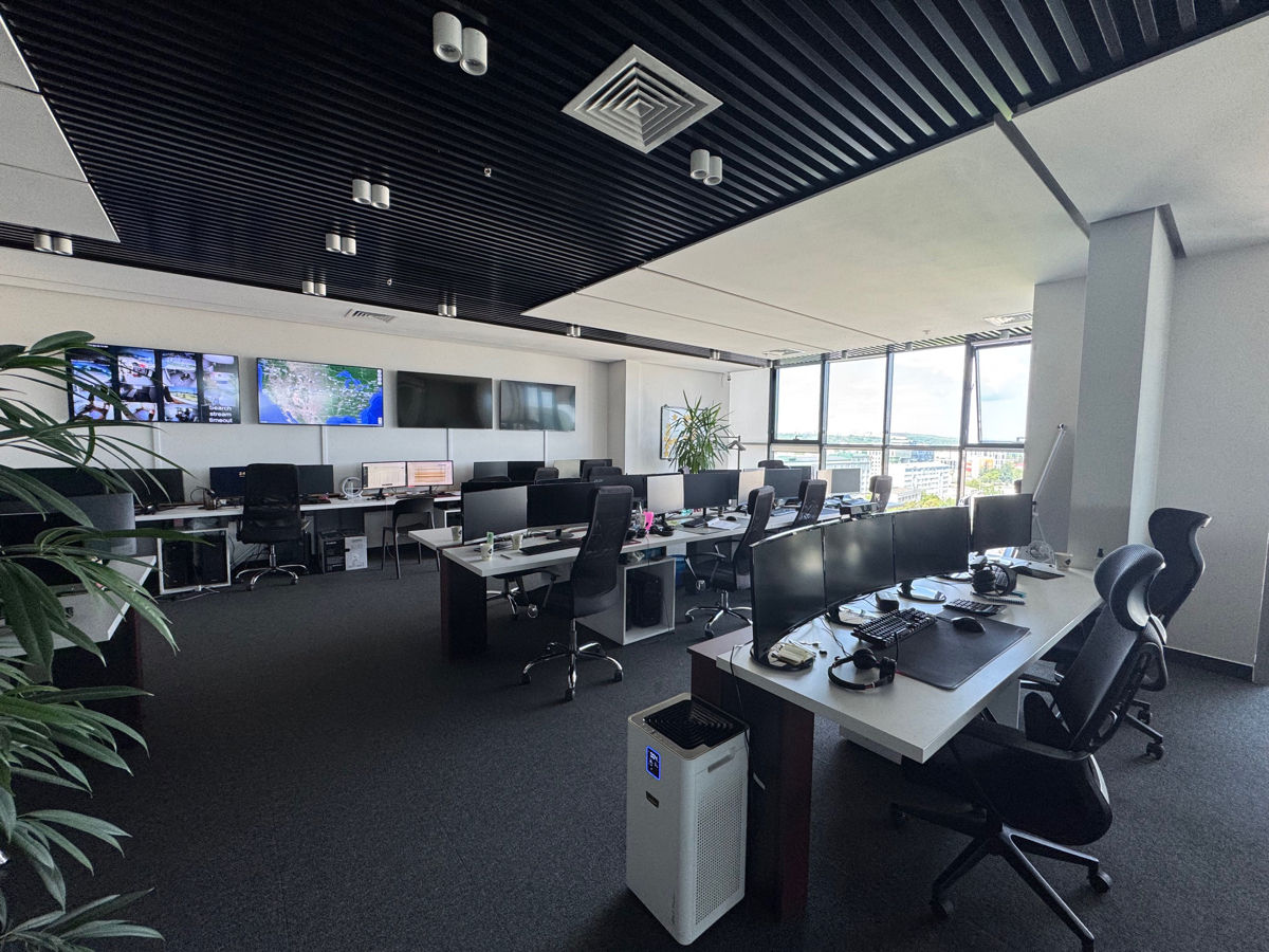De închiriat birou modern 258 mp – Centru, str. Mihai Viteazul  foto 3