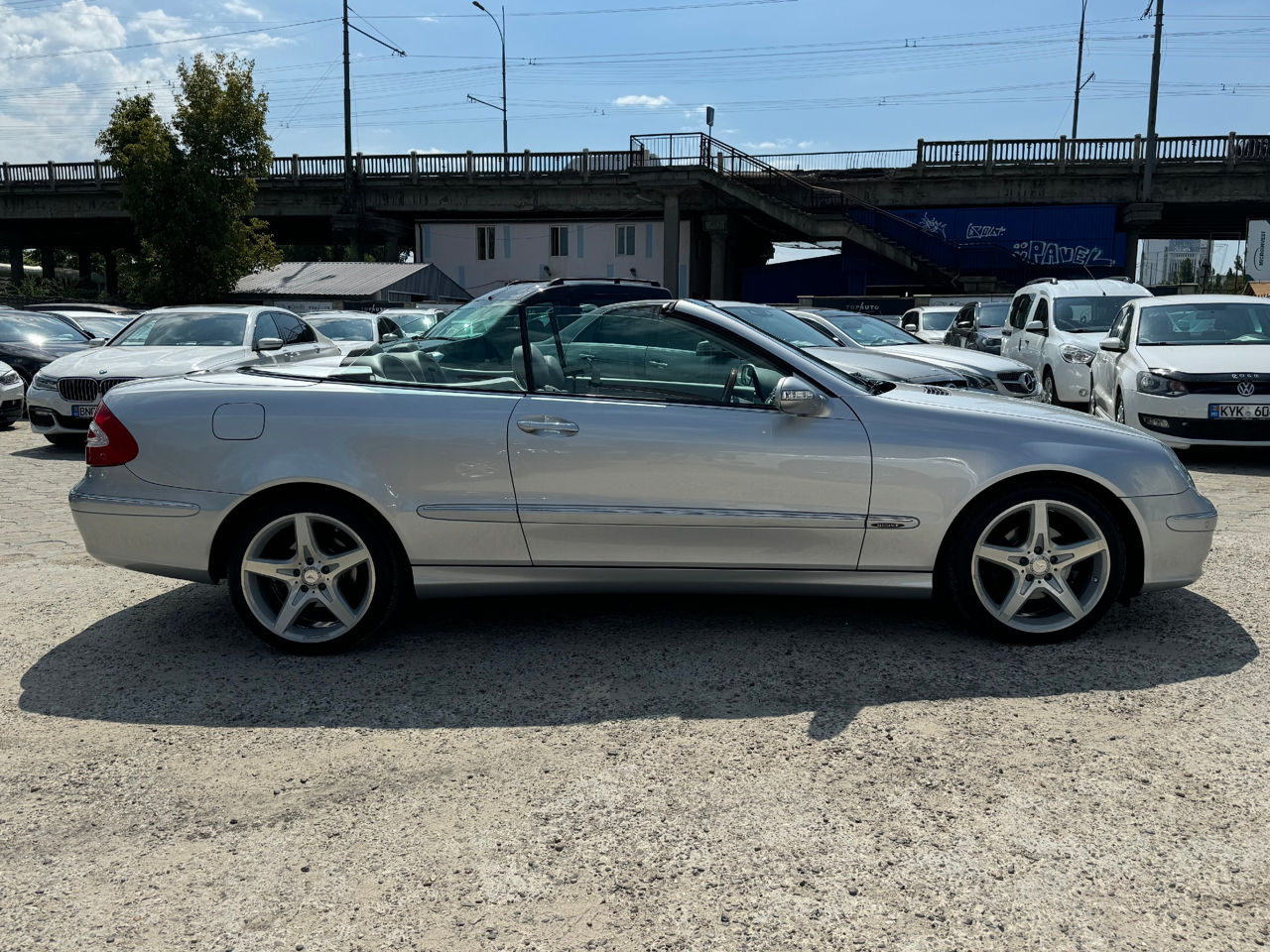 Mercedes CLK-Class foto 3