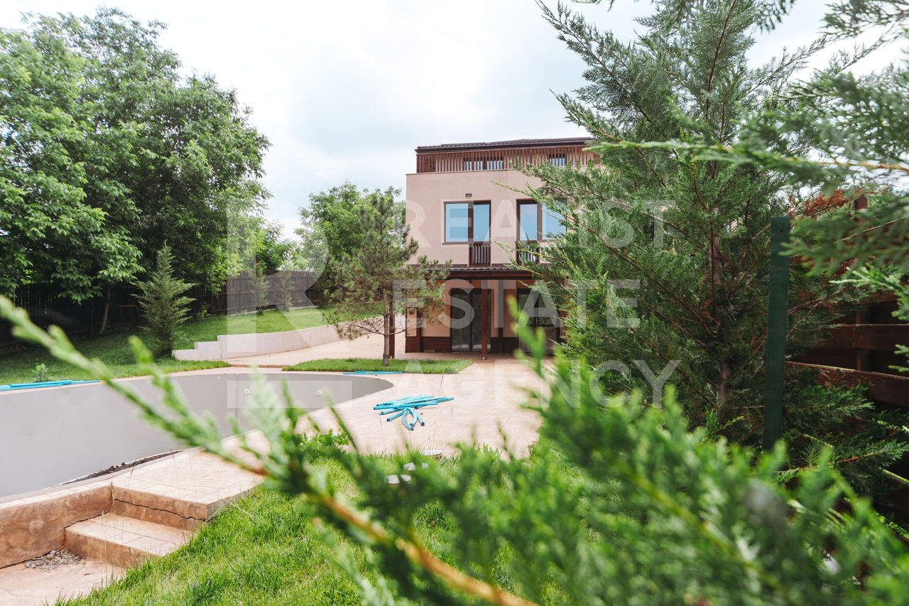 Casa cu piscina si iesire la lacul Snagov, 4 camere foto 4