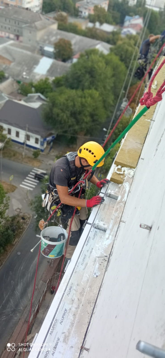 Alpinism industrial, lucrări la mare altitudine de orice complexitate, servicii de alpinism foto 0