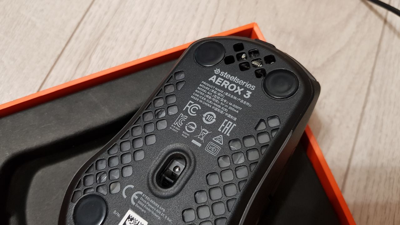 SteelSeries Aerox 3 ultra lightweight