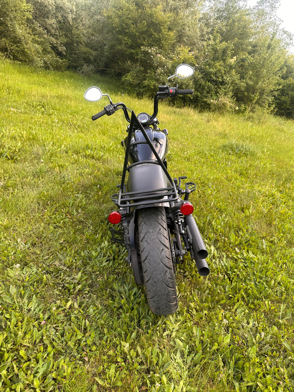 Indian Motorcycle Scout Bobber фото 2