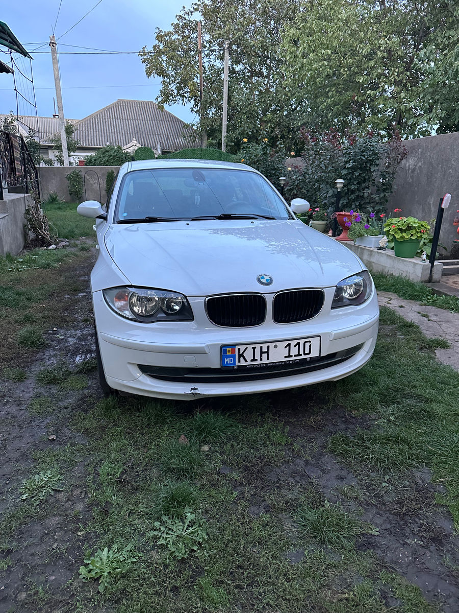 BMW 1 Series фото 1