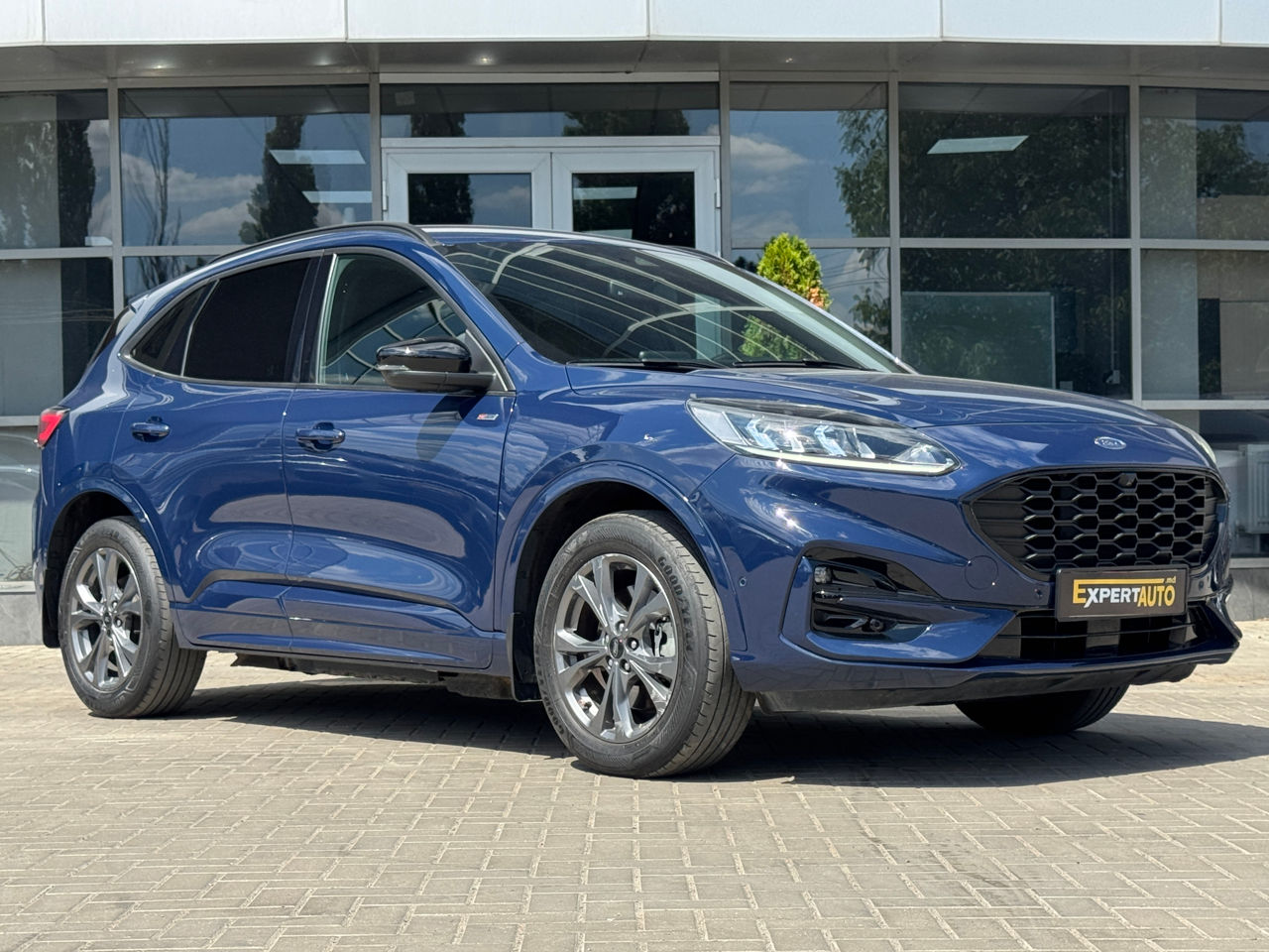 Ford Kuga — фото 3