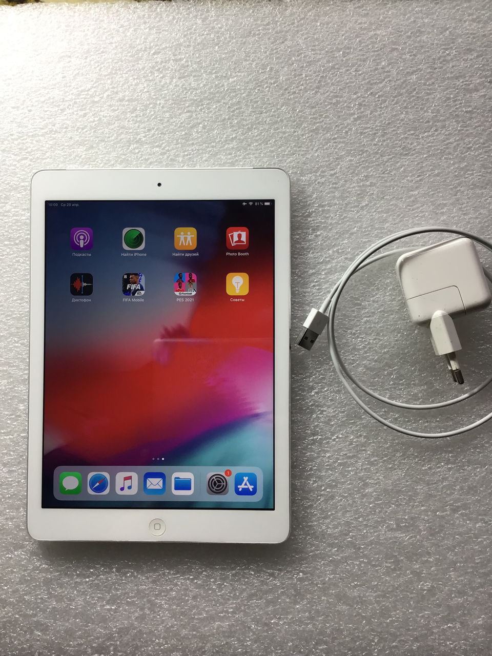 Продается Ipad Air 1 16gb 3G 1800лей!