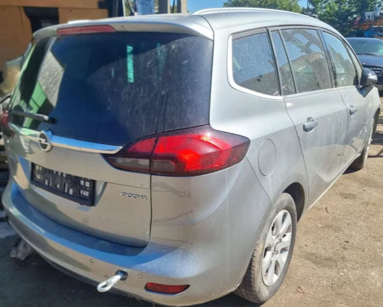 Dezmembrez opel zafira c , astra j, insignia b20dth фото 0