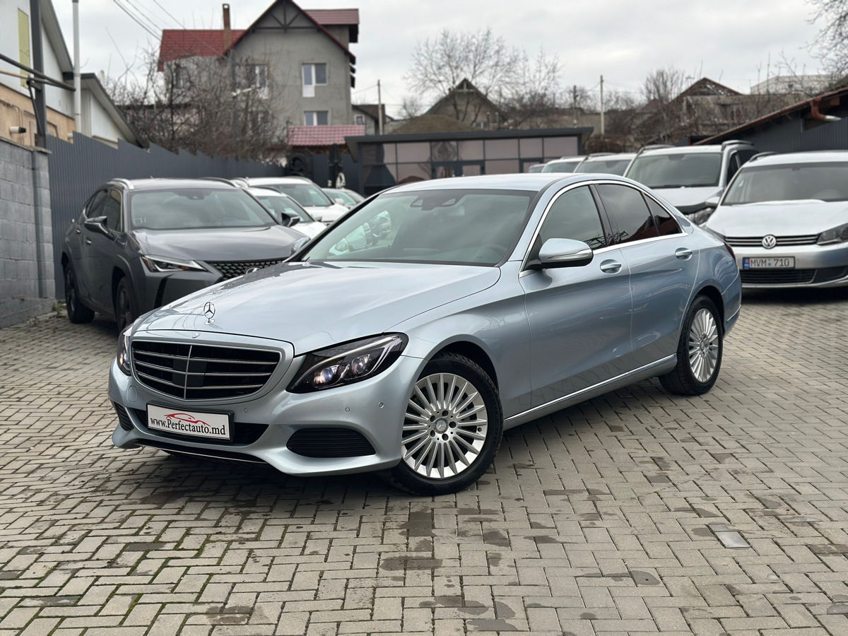 Mercedes C-Class фото 0