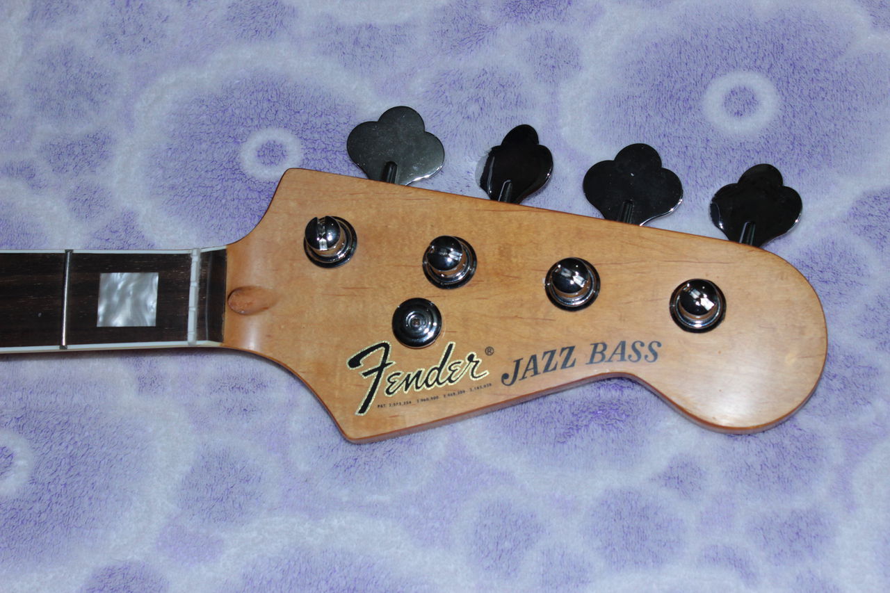 Гриф для бас-гитары Fender