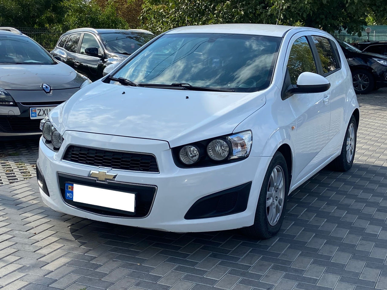 Chevrolet Aveo foto 2