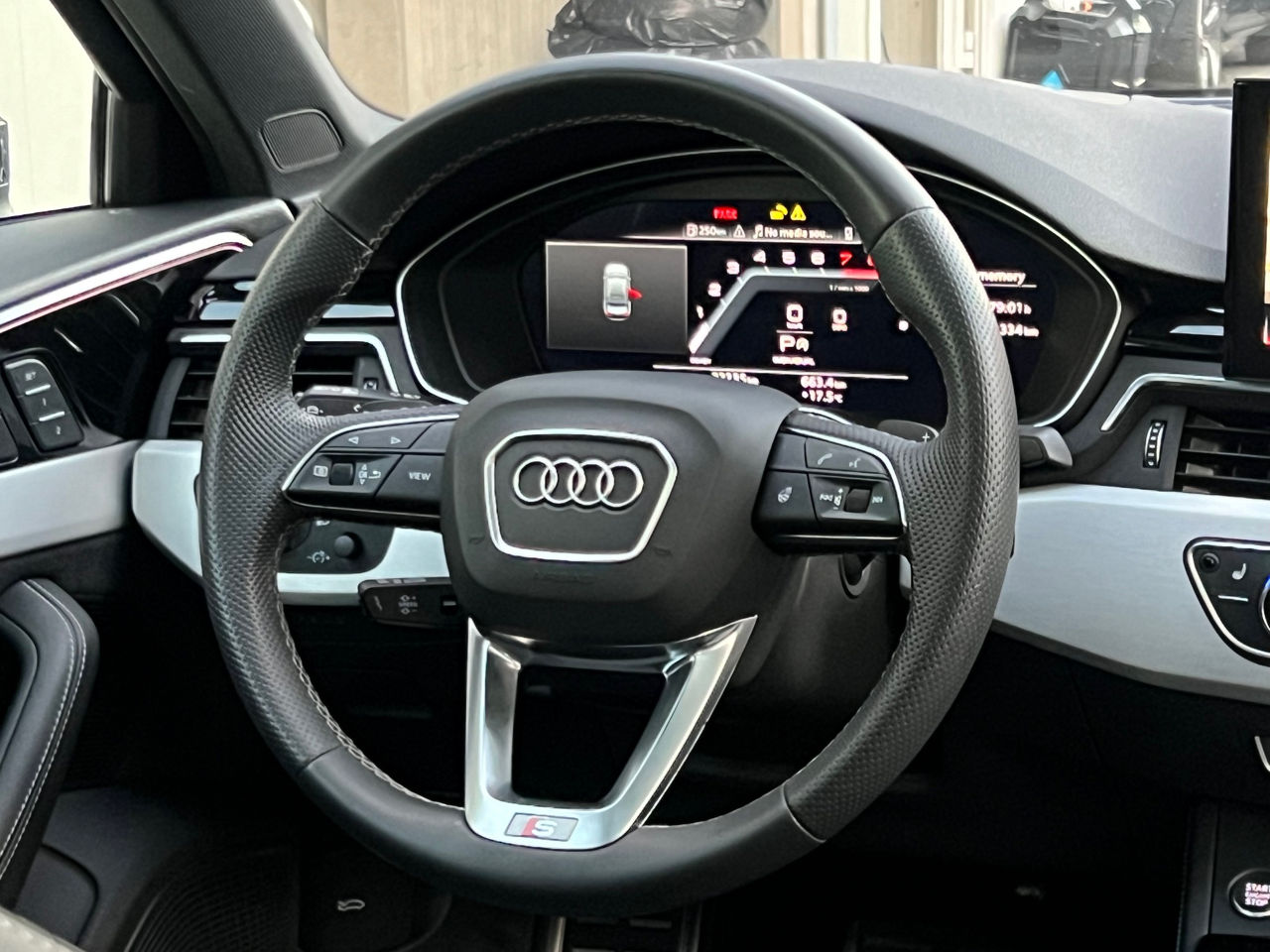 Audi A4 foto 9